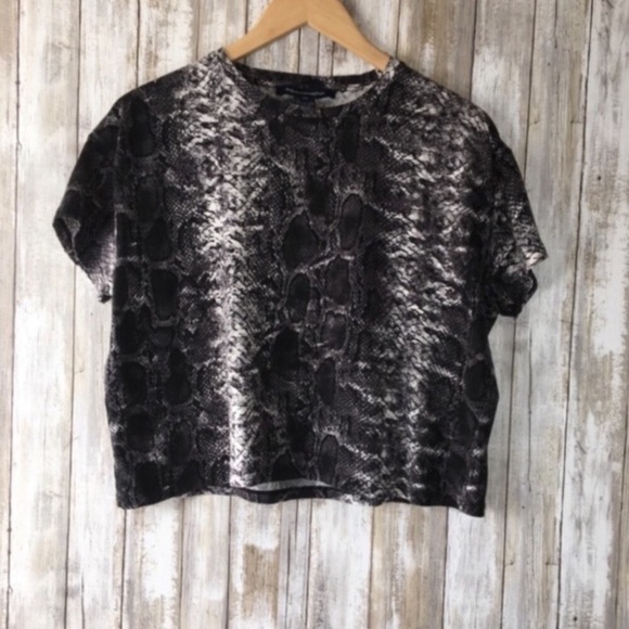 French Connection Snake Skin Crop Tee - Picture 1 of 4